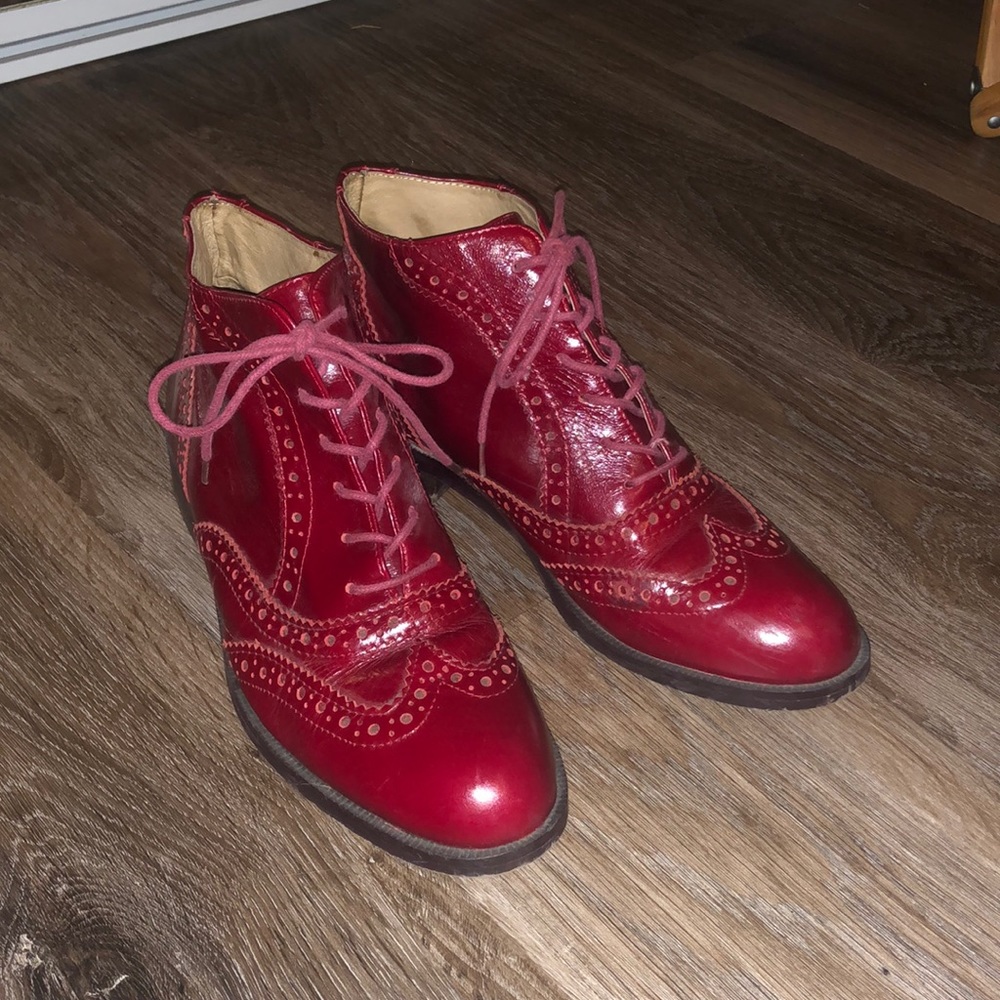Handmade Italian Leather dress shoe.